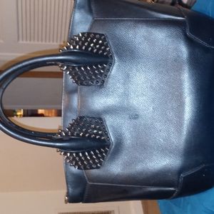 Fashion Hand Bag. Black With Spikes At The Handle.